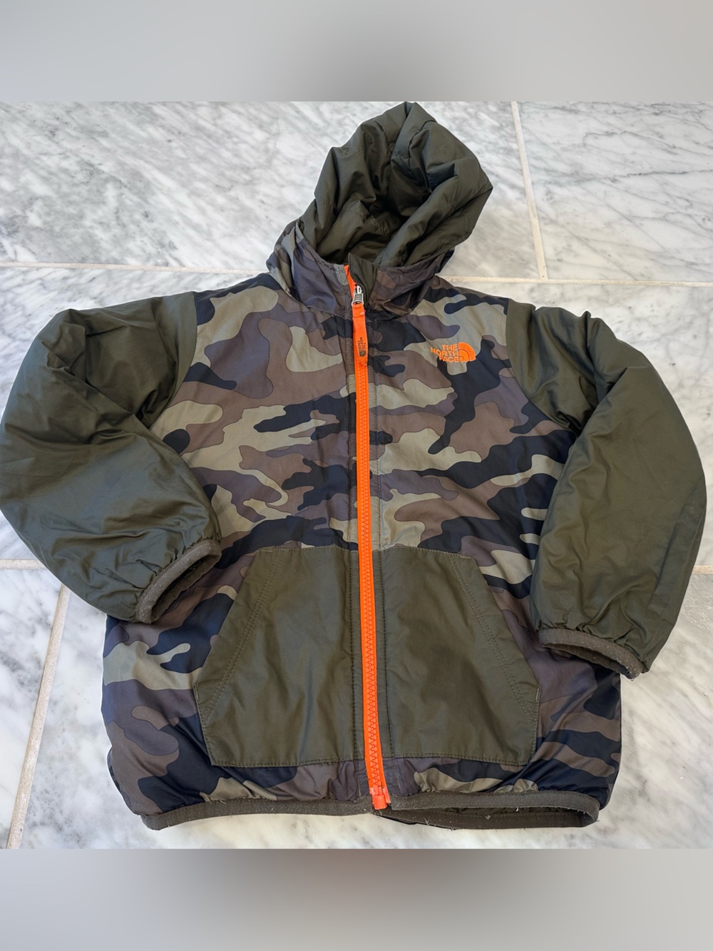 The North Face Kids Reversible Camo Hooded Puffer Jacket - Olive & Orange
